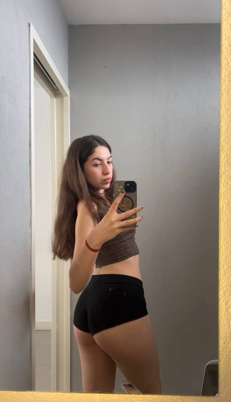 Amber in her underwear in Astana